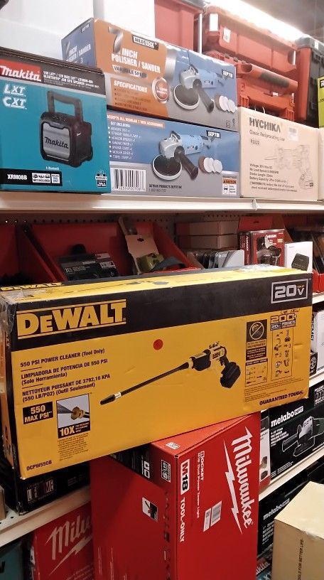 DEWALT 20V MAX 550 PSI POWER CLEANER (TOOL ONLY)
