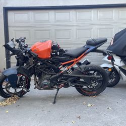  2022 KtM RC390 Full Part Out 