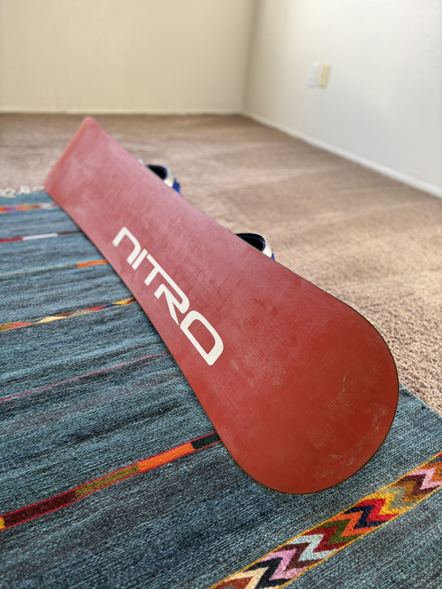 Nitro Natural Snowboard With Drake F60 Bindings 155