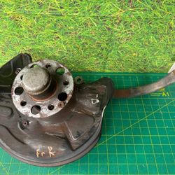 07-11 Mercedes W219 CLS550 Front Right Spindle Knuckle Hub Bearing OEM