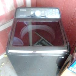 LARGE CAPACITY SAMSUNG WASHERS 