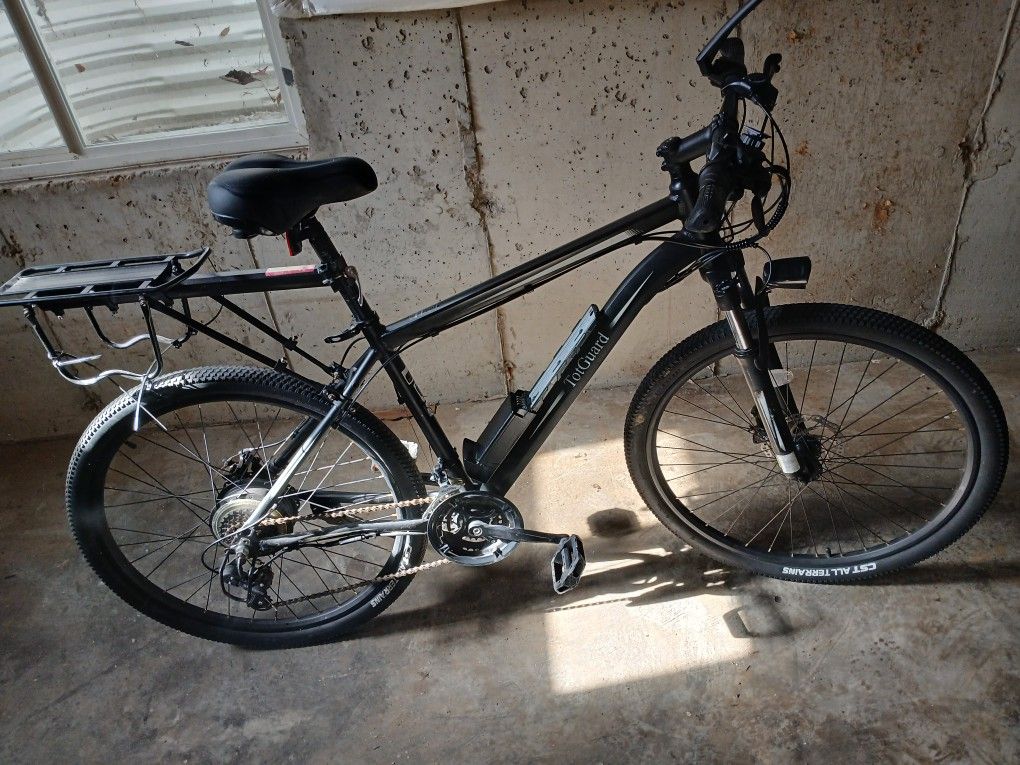 Electric Bike Like New Just need A Battery