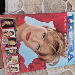 Ultra Hair Book
