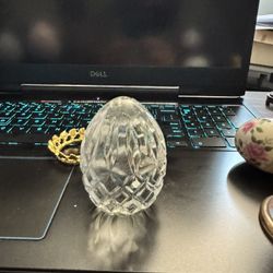 Waterford Crystal egg Paper weight
