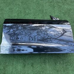 Tesla Model 3 Right Passenger Side Front Door Puerta Derecha Pasajera Delantera 2024 2025 2026