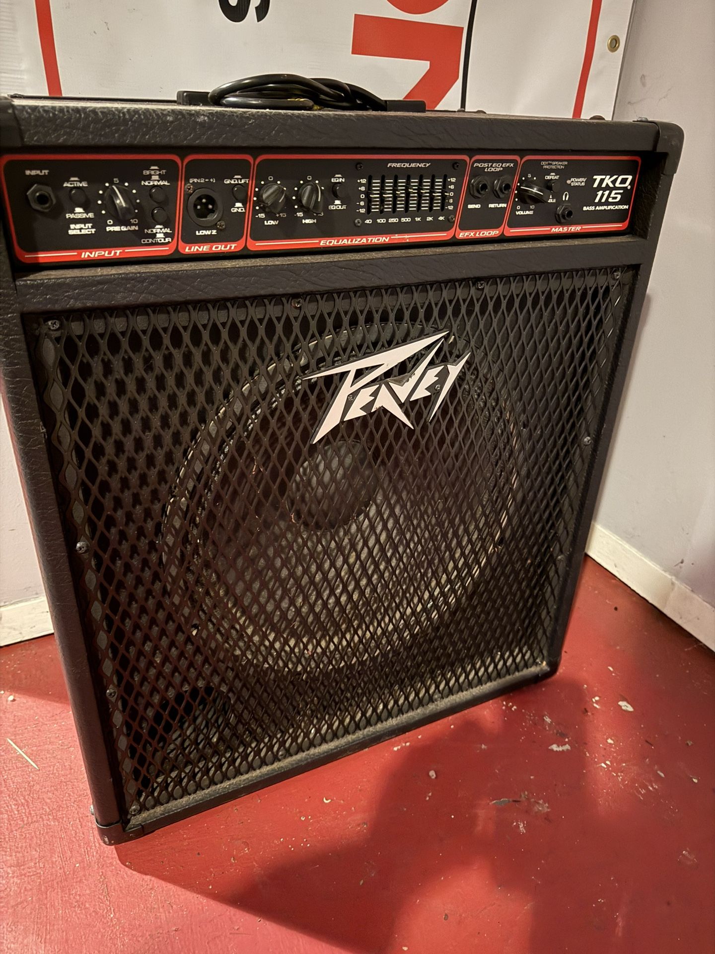 Used Peavey combo 115 Bass Combo Amp