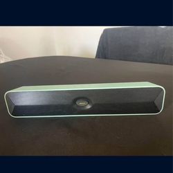 Bluetooth Soundbar Speaker – Portable Wireless Speaker (Great Condition)