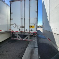 Dry Van Trailer