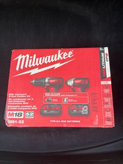 Milwaukee M18 2 tool combo kit