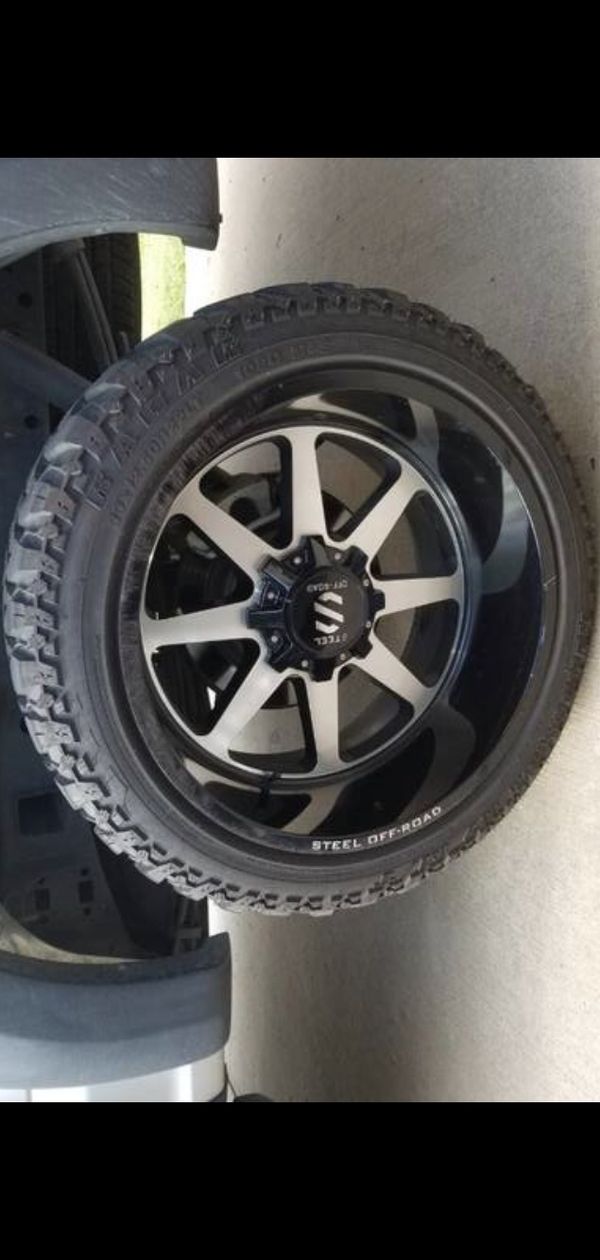 Like New Set Of 22 Steel Off Road Rims And 33x12 50r22