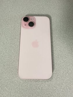 Apple iPhone 15 pink
