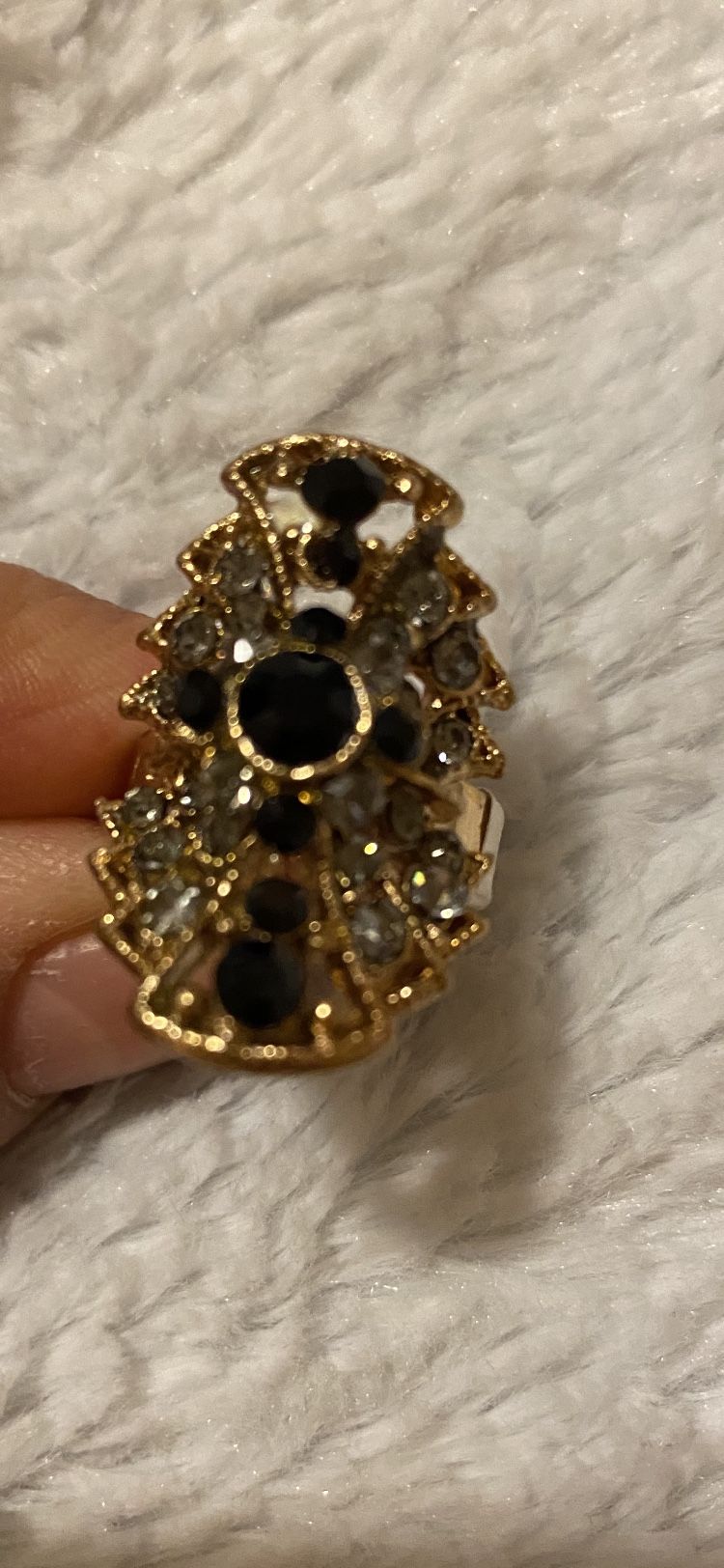 New Pretty Ring $$$reduced