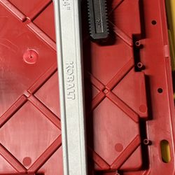 Kobalt 24-in Aluminum Pipe Wrench