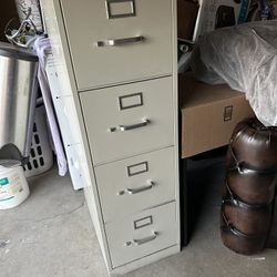 metal  drawers
