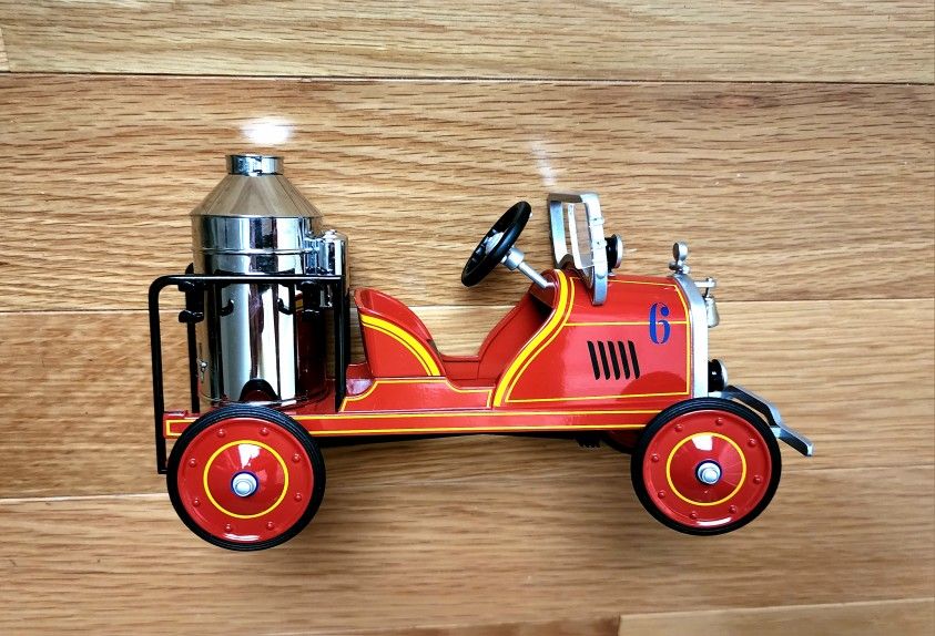 Hallmark Kiddie Car Classics Fire Engine #6