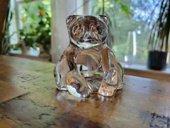 Villeroy & Boch lead crystal bear. No chips or cracks.
