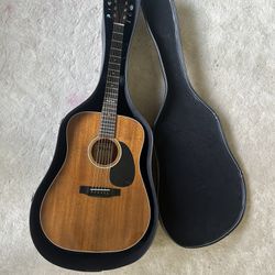 Acoustic guitar - Alvarez