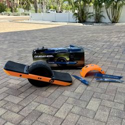 Onewheel XR Classic – Like New, Fully Loaded, Total Blast 🚀