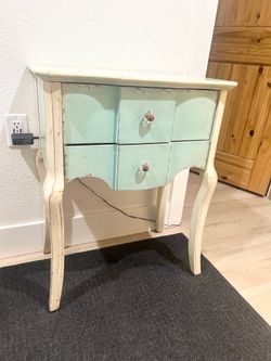 Ocean Blue Vintage end table/side table