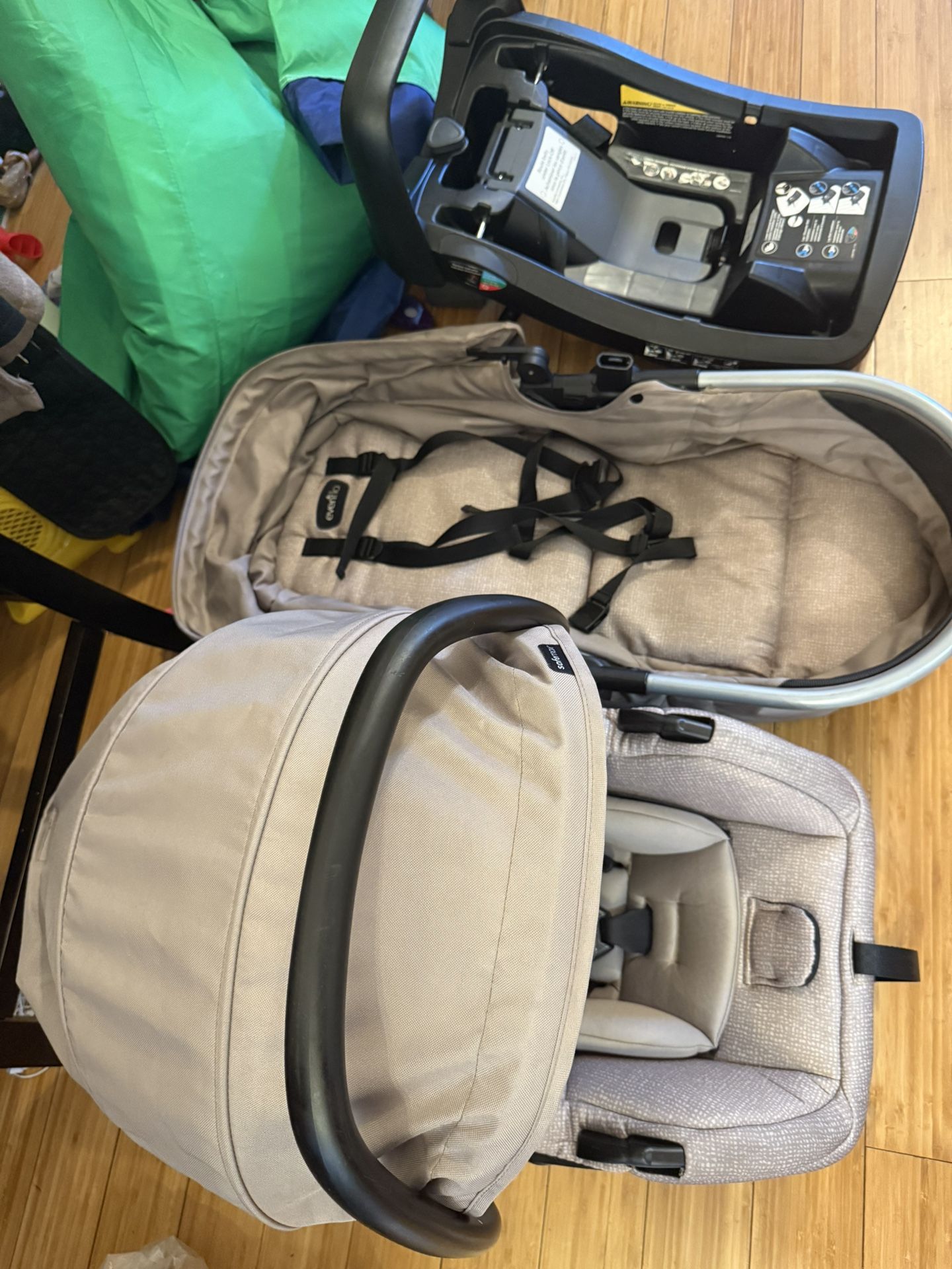 Evenflo Pivot Modular Travel System with LiteMax Infant Car Seat with Anti-Rebound Bar (Desert Tan)