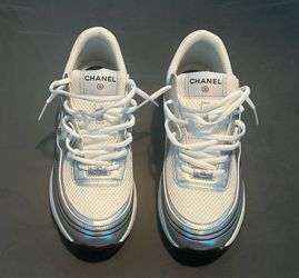 Chanel Runners