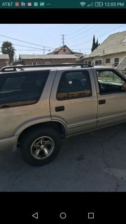 Chevy blazer 02"