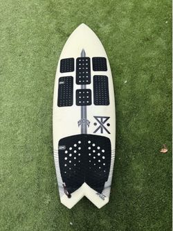 LOST Hydra surfboard Lightspeed 5’5 x 20.75 x 2.4 31L