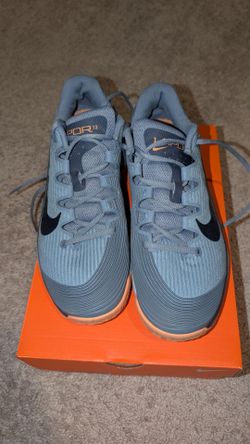 Nike Vapor 12 Tennis Sneakers size 10