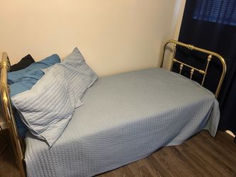 Twin Brass Bed frame and Twin Trundle