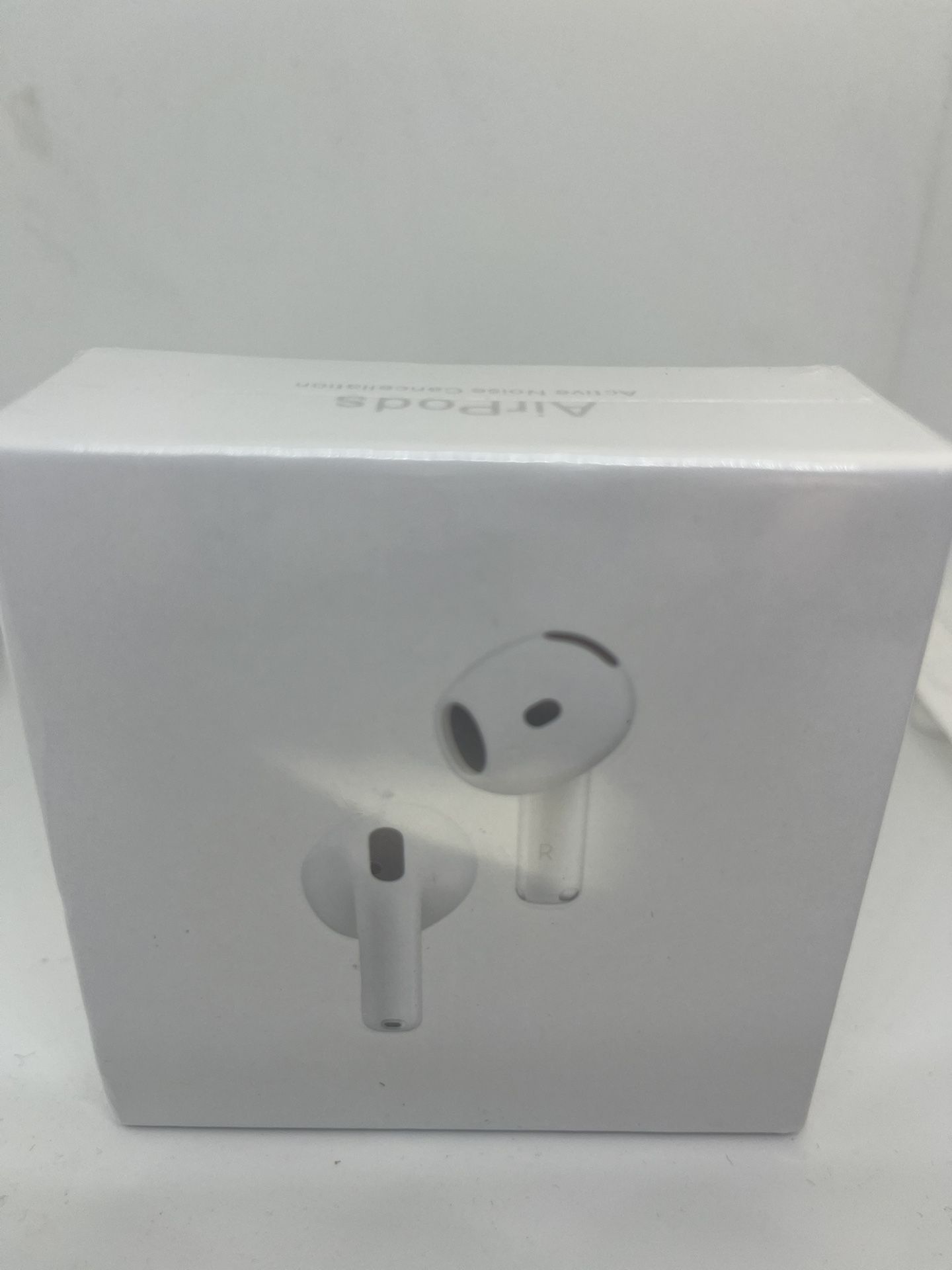 airpod 4 with reciept