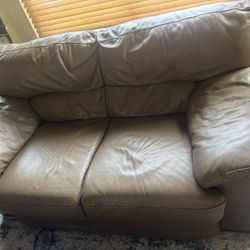 Nicoletti Leather couch set