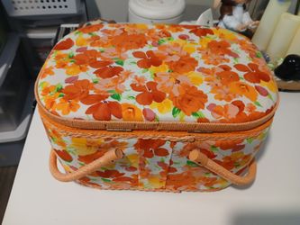 Sewing Box Like New Condition 