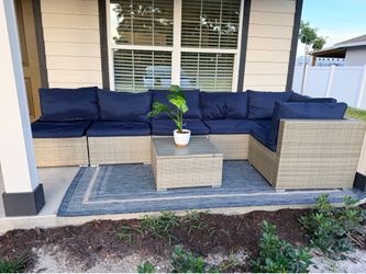 LARGE OUTDOOR SECTIONAL PATIO SET