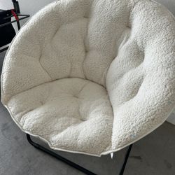 Saucer Chair