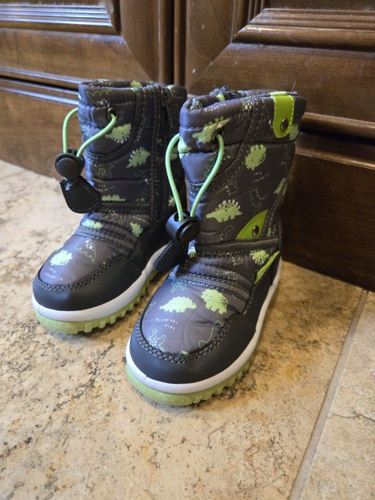 Toddler Snow Boots Size 6/6.5
