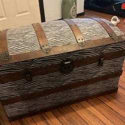  Wooden Chest 