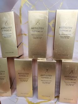 ARTISTRY SUPREME LX regenerating Eye Cream