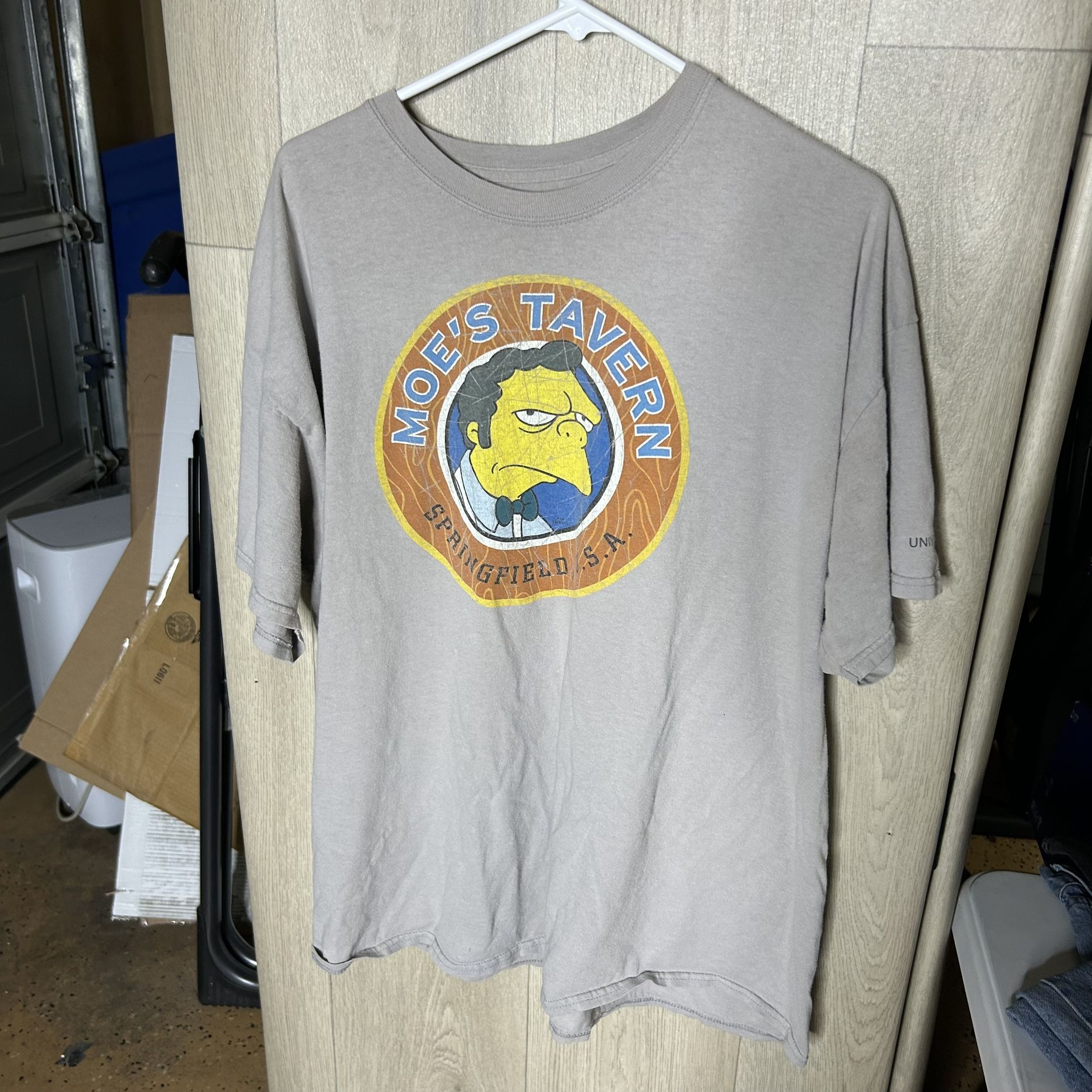The Simpsons More Tavern Shirt XXL