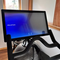 Peloton Bike 