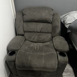 Recliner Seat 