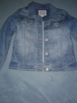 Kids levis jacket xl only worn 2 times