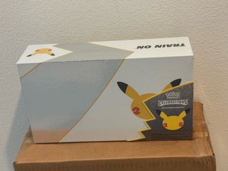 Pokémon 25th Celebrations Ultra Premium Collection