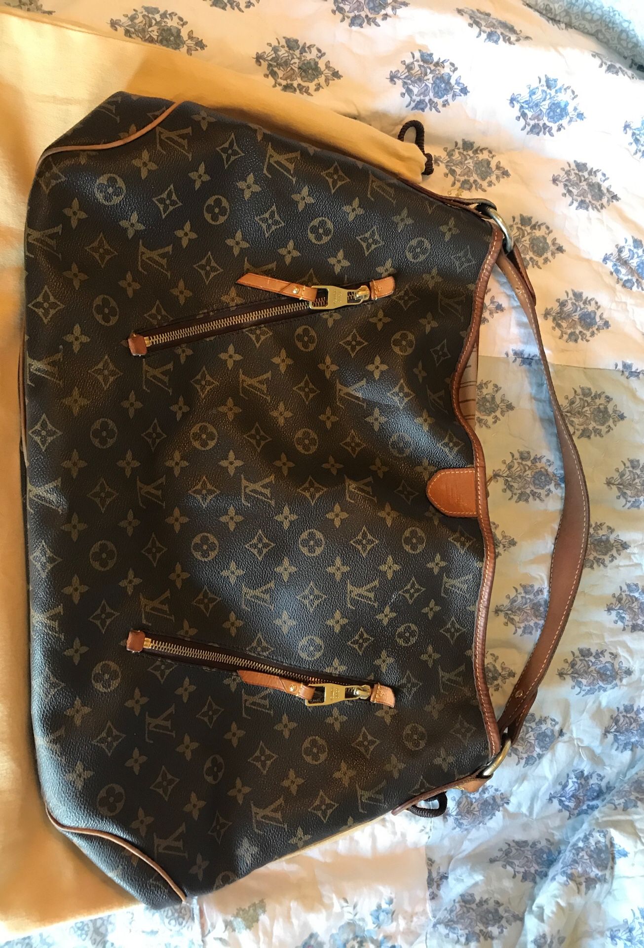 Louis Vuitton Bags for Sale in San Marcos, TX - OfferUp