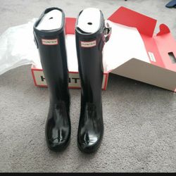  Rain Boots