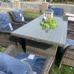 Brand New Patio Table Set 7 Pieces