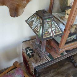 Vintage Arts &Crafts Stained Glass Lamp