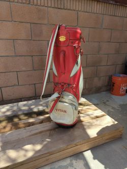 Classic Titan Golf Bag