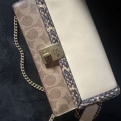 Coach Crossbody 