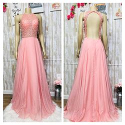 Beautiful soft pink regular size m dress, empire cut with open back, sequin embroidered bodice and pink fur, beautiful modern dress for special event 