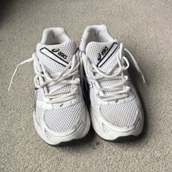 white asics 